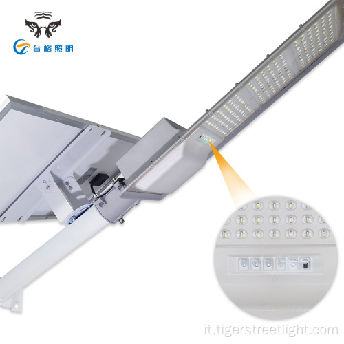 Lampione solare a led impermeabile in alluminio pressofuso